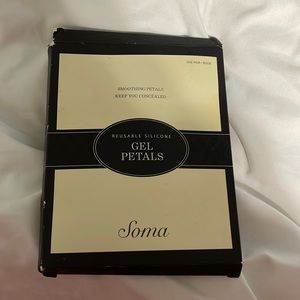 Soma reusable silicone gel petals.